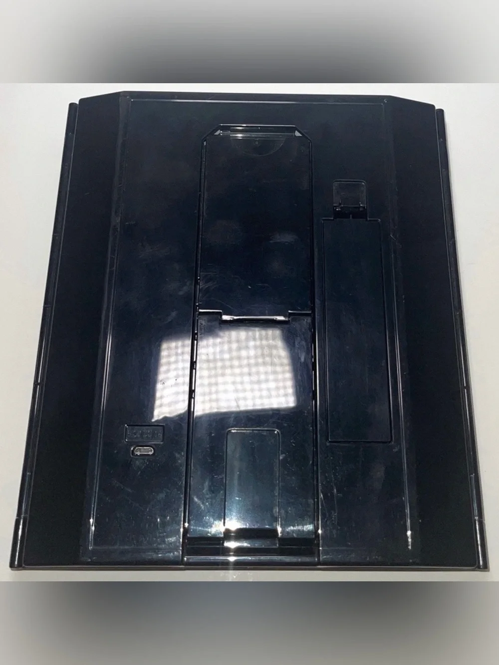 Pre-Owned Black Conair Trifold Lighted Vanity Magnifying Mirror BETP5BLK